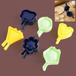 1 Pc Assorted Shape Plastic Snack Mould (Mix Design / 1 Pc) - Image 4