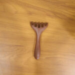 Manual Wooden Style Head & Neck Scalp Massager (1 Pc) - Image 7