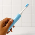 Portable Battery-Operated Electric Toothbrush (1 Pc) - Image 5