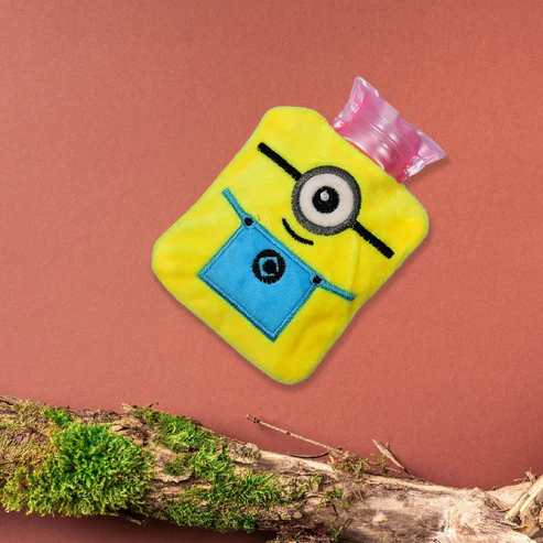 Minions Small Hot Water Bag – Pain Relief for Neck, Shoulder, Hands & Feet (1 Pc)